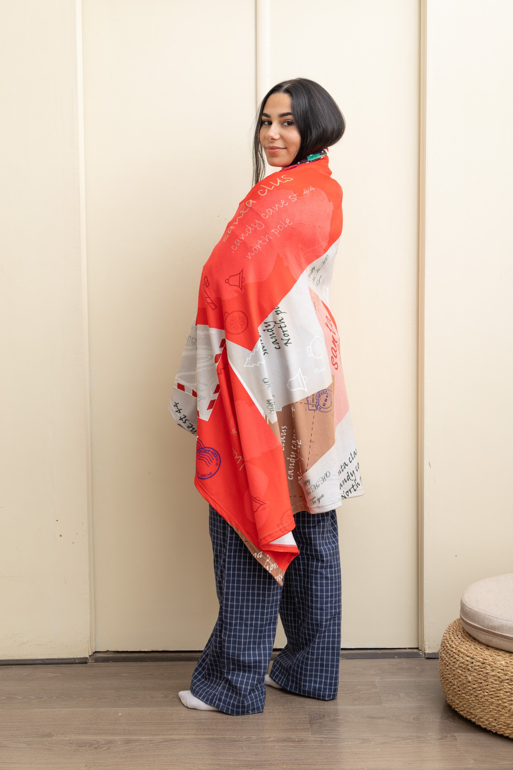 Image of Christmas Red Blanket – Softness You’ll Love to Snuggle In